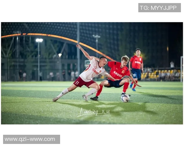 冠忠南区迎战凯景强强对决期待精彩瞬间展现足球魅力与团队精神